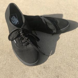 ‘Authentic Lo Pro’ vans